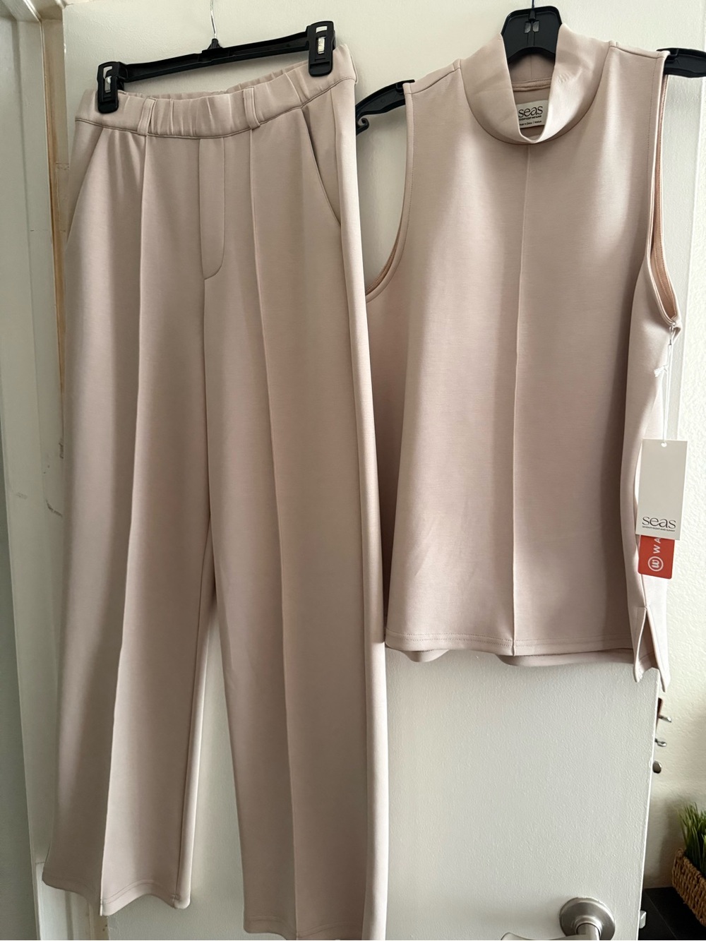 Seas Taupe Wide-Leg Pant & Sleeveless Top Set